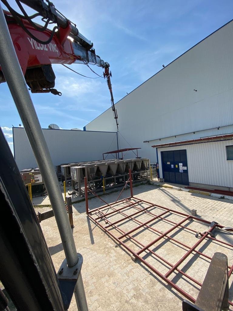 Uşak vinç kiralama, Uşak forklift kiralama, Uşak Yıldız Vinç & Forklift & Platform